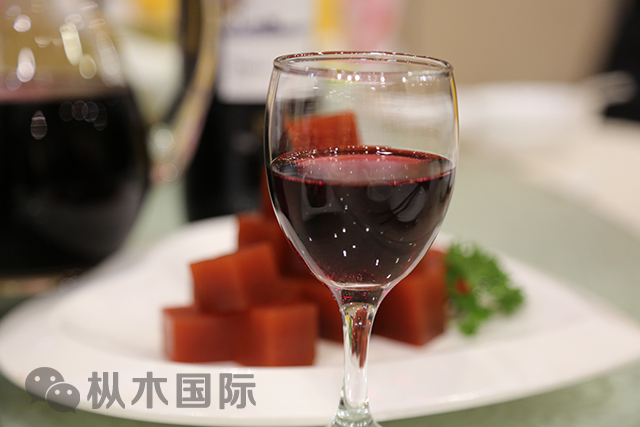 威海葡萄酒加盟|葡萄酒中的专业术语知道这些就够了!